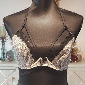 Very Sexy Victoria's Secret Strappy Lace Bra 34C